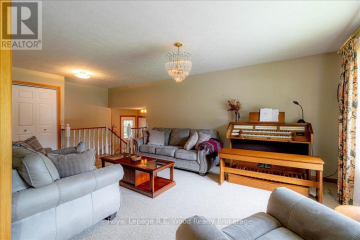 Photo 8 at 48 Allen Street, Tillsonburg