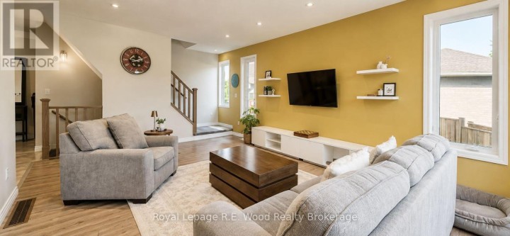 Photo 4 at 249 Wilson Avenue, Tillsonburg