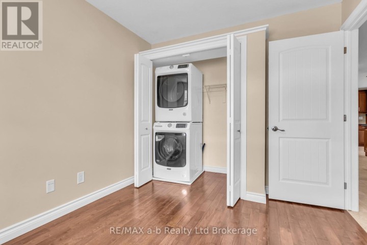 Photo 14 at 54 Pebble Beach Court, Woodstock - South, Woodstock