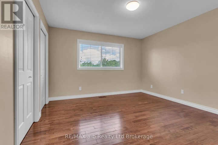 Photo 16 at 54 Pebble Beach Court, Woodstock - South, Woodstock