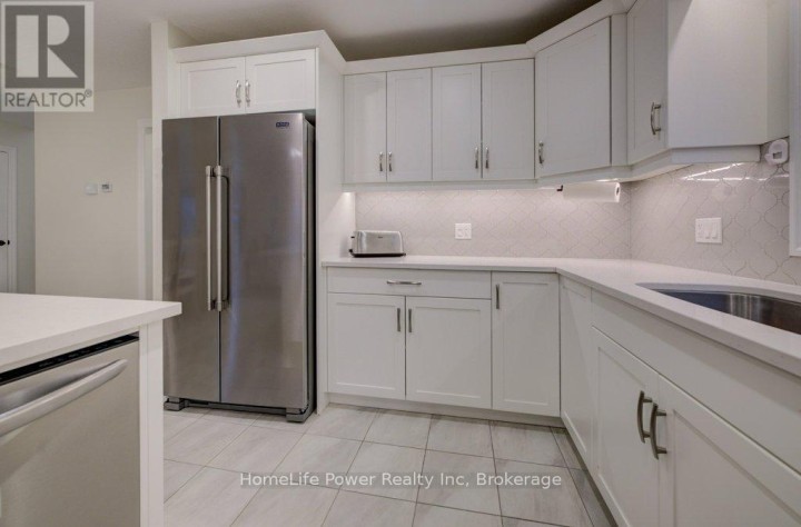 Photo 14 at 4 Livingston Drive, Tillsonburg