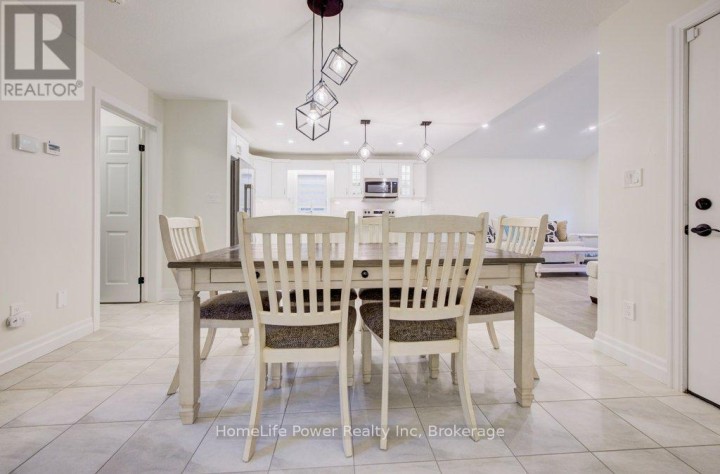Photo 21 at 4 Livingston Drive, Tillsonburg