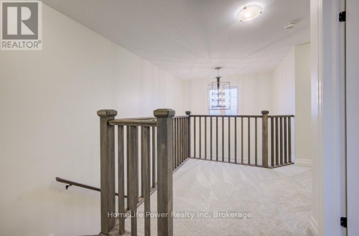 Photo 24 at 4 Livingston Drive, Tillsonburg