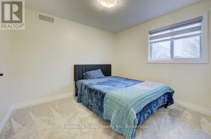 Photo 33 at 4 Livingston Drive, Tillsonburg