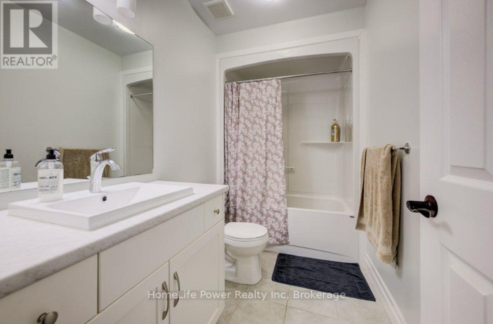 Photo 40 at 4 Livingston Drive, Tillsonburg