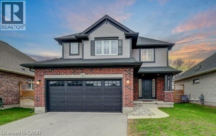 Photo 1 at 4 Livingston Drive, Tillsonburg