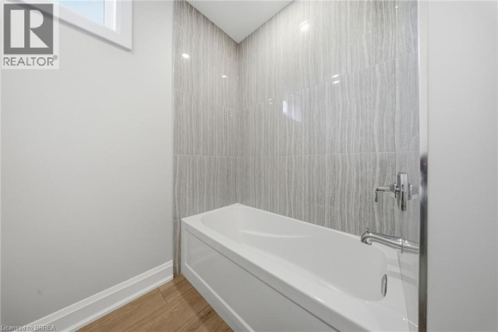Photo 27 at 10 - 6 Beckett Drive, Beckett, Brantford