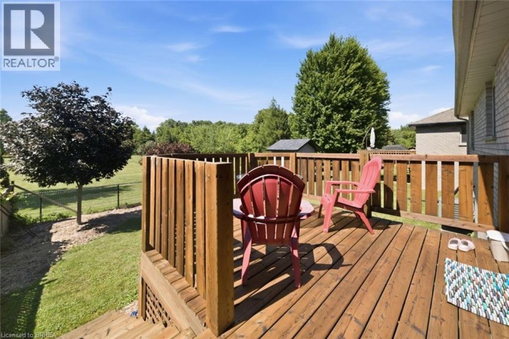 Photo 33 at 62 Donegal Drive, Donegal / Mcguiness, Brantford