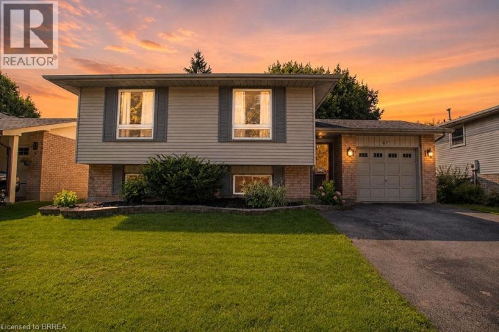 Photo 1 at 27 Myrtleville Drive, Woodlawn, Brantford