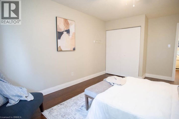 Photo 19 at 27 Myrtleville Drive, Woodlawn, Brantford