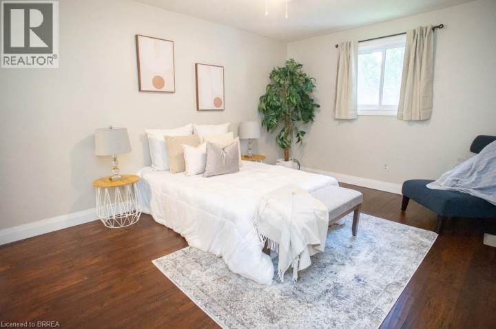 Photo 18 at 27 Myrtleville Drive, Woodlawn, Brantford