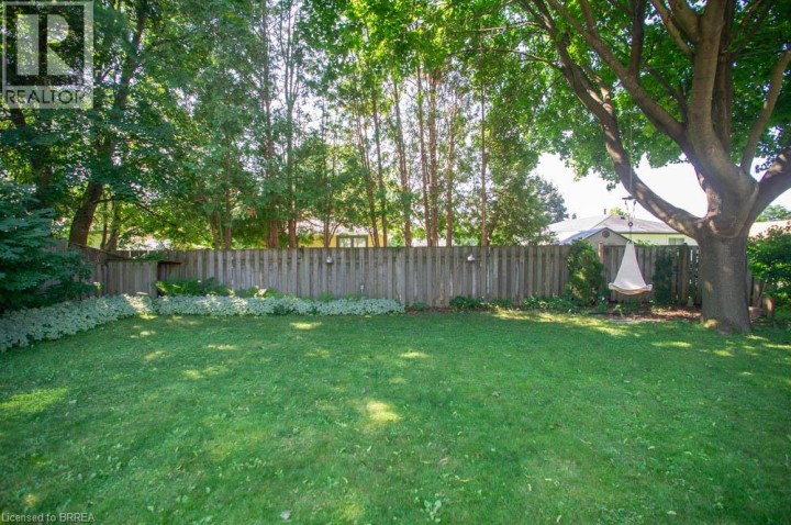 Photo 28 at 27 Myrtleville Drive, Woodlawn, Brantford