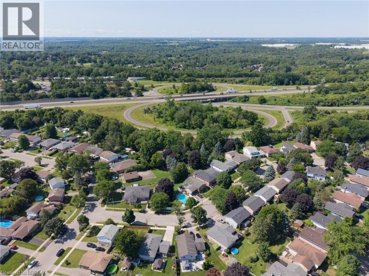 Photo 36 at 27 Myrtleville Drive, Woodlawn, Brantford