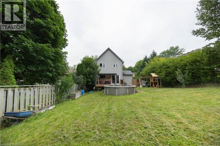 Photo 26 at 10 Evergreen Court, D’aubigny / Evergreen, Brantford