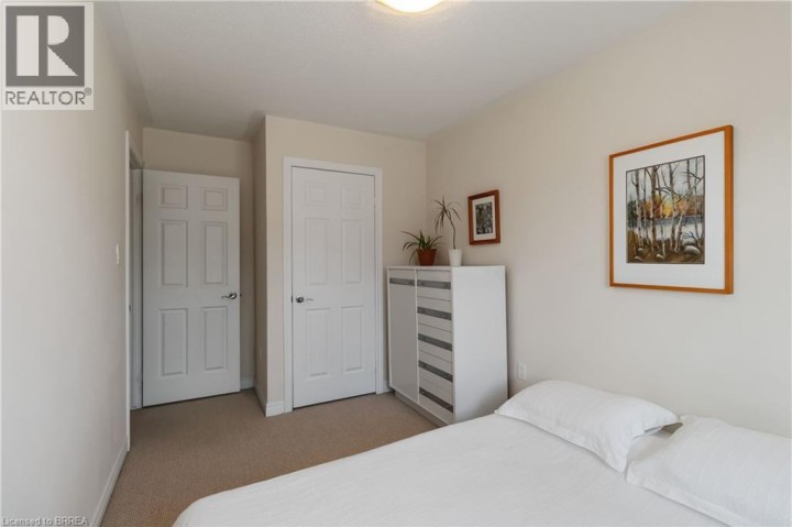 Photo 32 at 92 - 20 McConkey Crescent, Echo Place, Brantford
