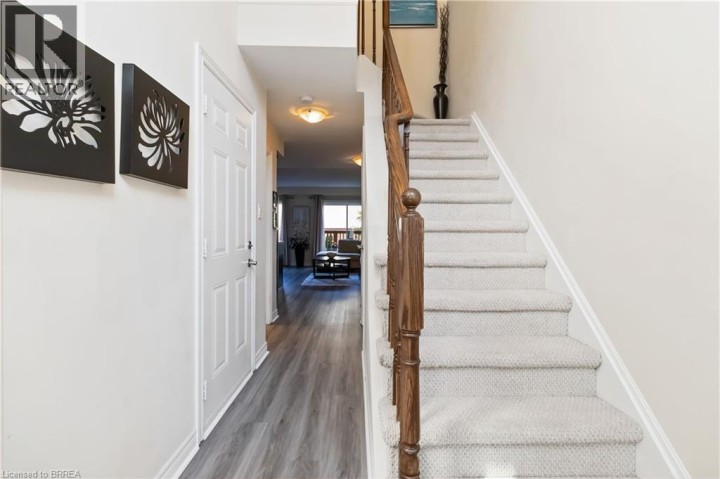 Photo 9 at 92 - 20 McConkey Crescent, Echo Place, Brantford