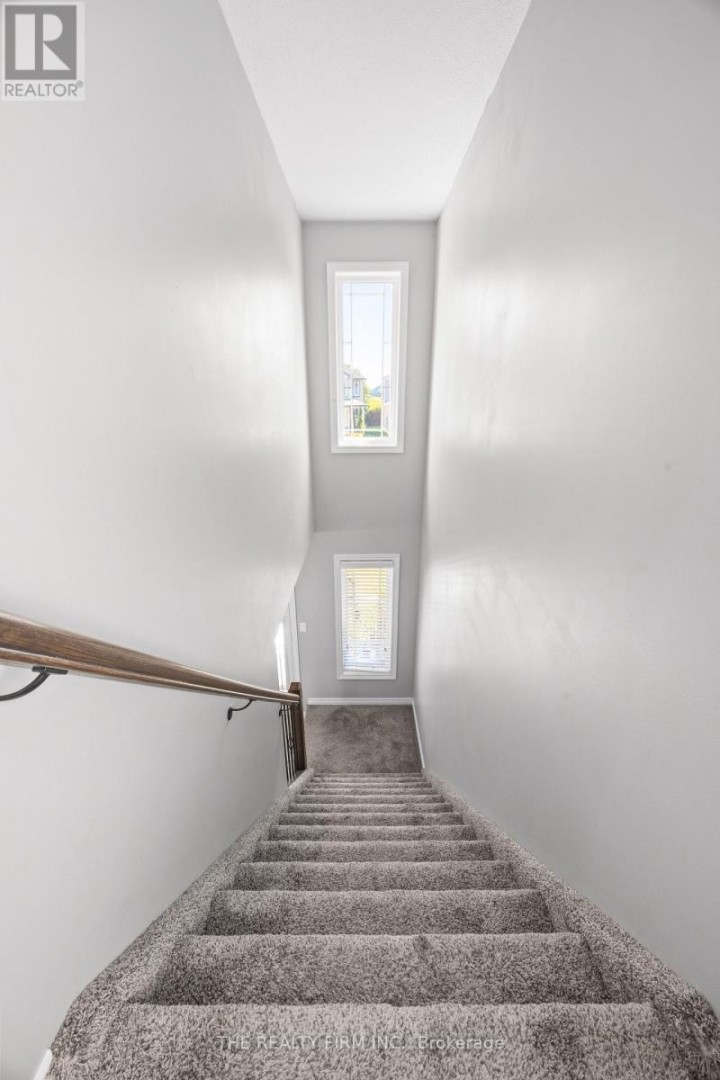 Photo 20 at 20 Sandy Court, Tillsonburg