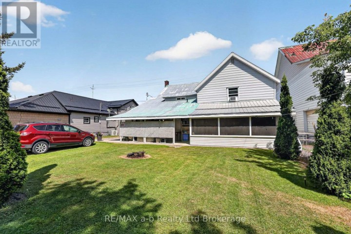 Photo 10 at 133 Dundas Street, Ingersoll (Thamesford), Ingersoll