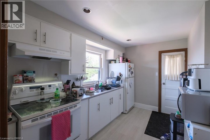 Photo 30 at 212 Dalhousie Street, East Ward, Brantford