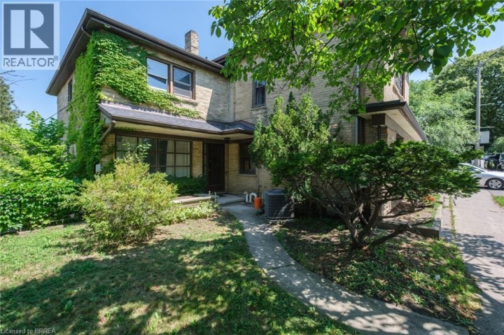 Photo 6 at 212 Dalhousie Street, East Ward, Brantford