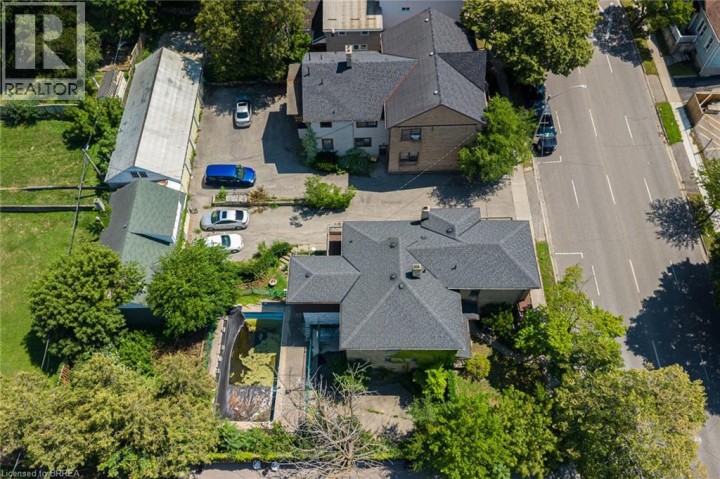 Photo 4 at 212 Dalhousie Street, East Ward, Brantford