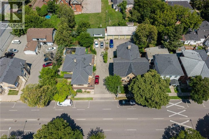 Photo 1 at 212 Dalhousie Street, East Ward, Brantford
