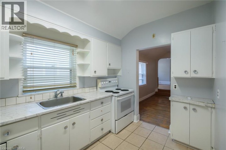 Photo 43 at 212 Dalhousie Street, East Ward, Brantford