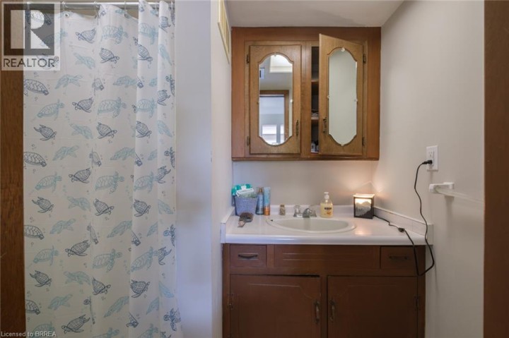 Photo 27 at 212 Dalhousie Street, East Ward, Brantford
