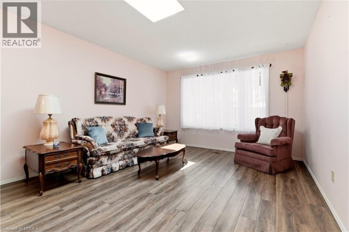 Photo 3 at 19 - 1030 E Colborne Street, Echo Place, Brantford