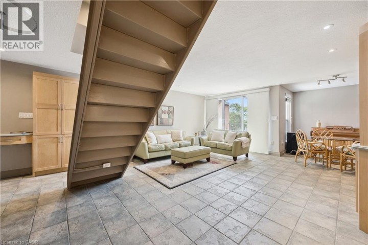 Photo 14 at 329 - 36 Hayhurst Road, Fairview / Greenbrier, Brantford