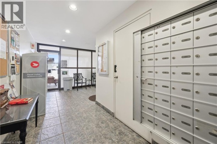 Photo 6 at 329 - 36 Hayhurst Road, Fairview / Greenbrier, Brantford