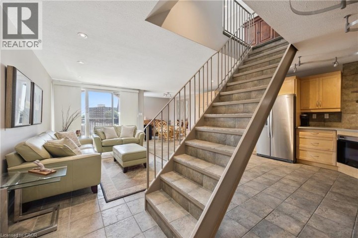 Photo 8 at 329 - 36 Hayhurst Road, Fairview / Greenbrier, Brantford