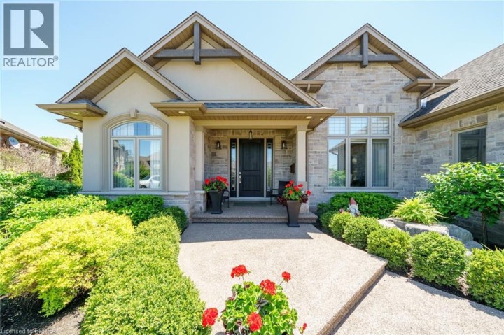 Photo 4 at 12 Ellington Place, Oakhill Dr, Brantford