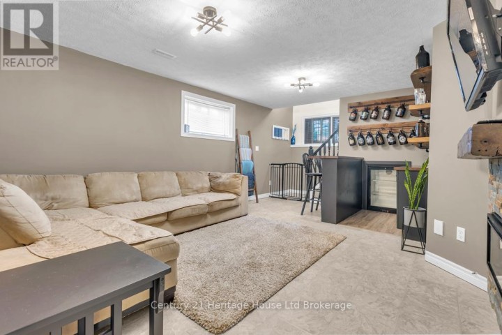 Photo 17 at 14 Herford Street, Tillsonburg