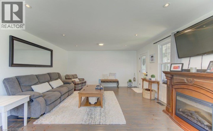 Photo 9 at 4 Wellington Street, Innerkip (Fair Grounds), Woodstock