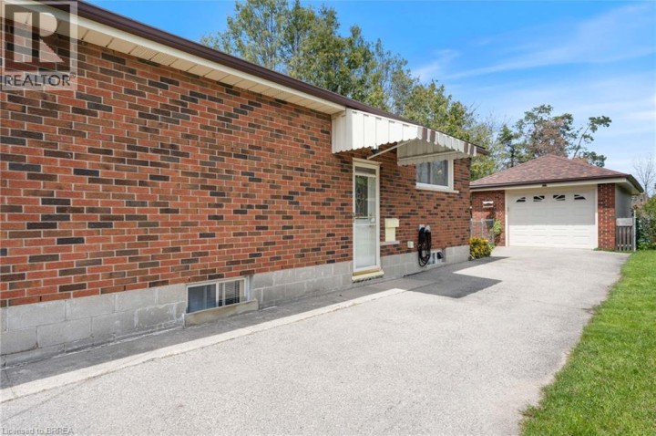 Photo 10 at 404 Grey Street, Echo Place, Brantford
