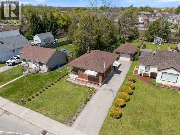 Photo 5 at 404 Grey Street, Echo Place, Brantford