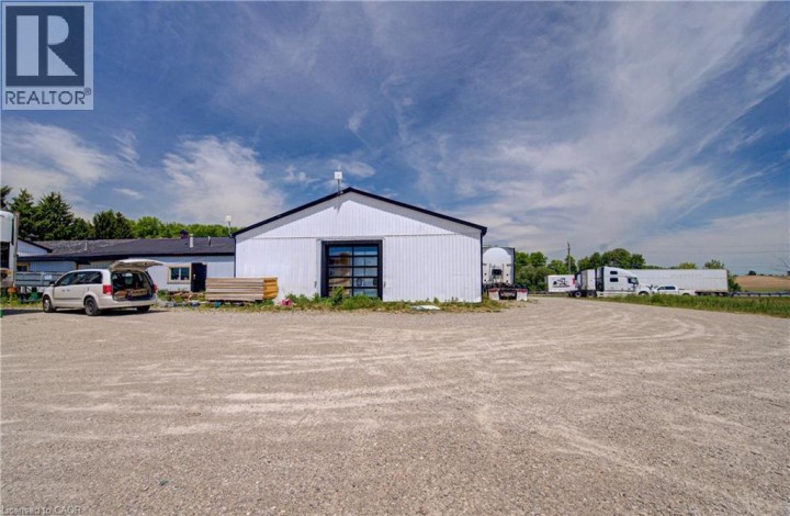 Photo 7 at 352 E Governors Road, Ne Rural, Brantford