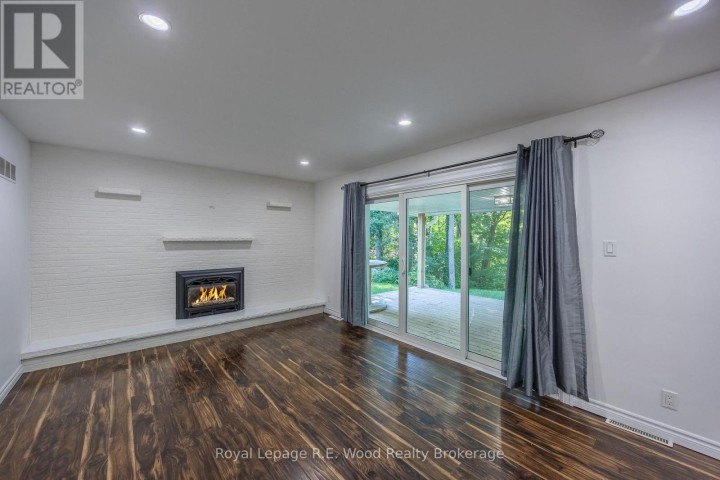 Photo 9 at 6 Highland Drive, Tillsonburg