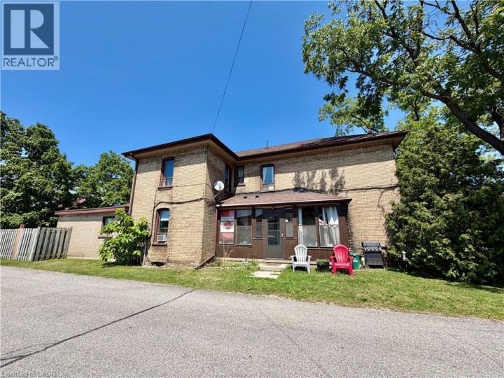 Photo 9 at 135 Sherwood Drive, Old West Brant, Brantford