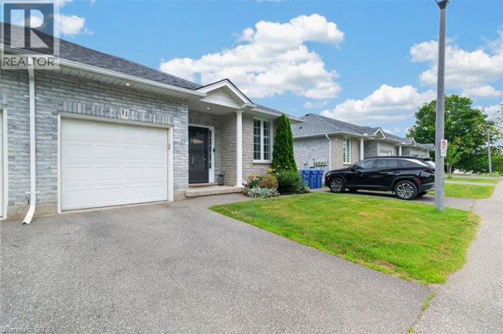 Photo 2 at 11 - 219 Shellard Lane, Shellard Lane, Brantford