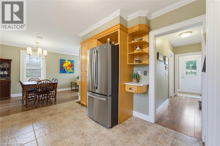 Photo 12 at 149 Tollgate Road, Sky Acres, Brantford
