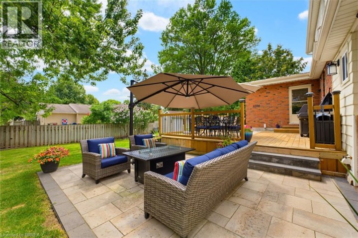 Photo 3 at 149 Tollgate Road, Sky Acres, Brantford