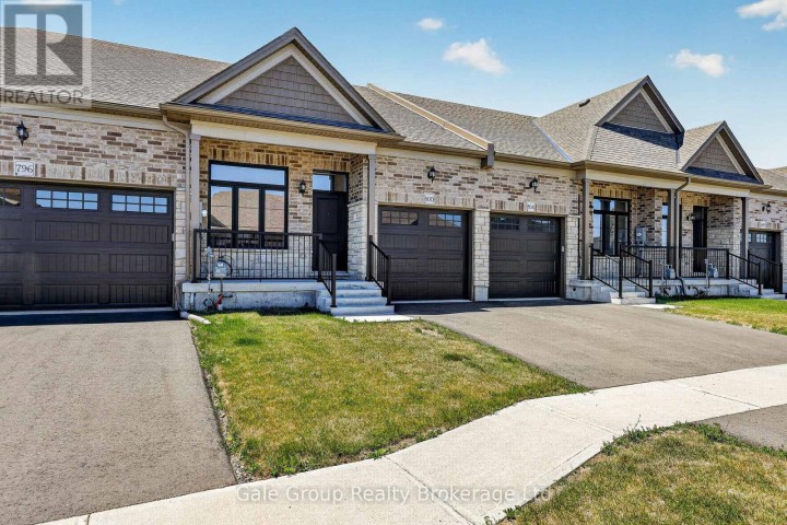 Photo 1 at 808 Garden Court Crescent, Woodstock - North, Woodstock