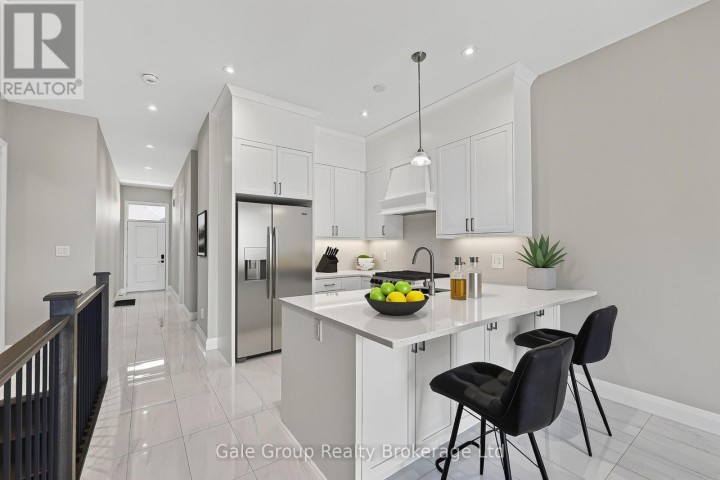 Photo 12 at 808 Garden Court Crescent, Woodstock - North, Woodstock