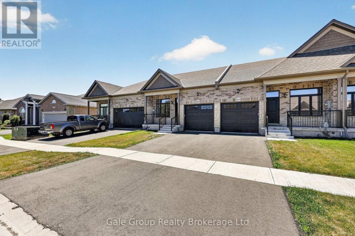 Photo 4 at 804 Garden Court Crescent, Woodstock - North, Woodstock