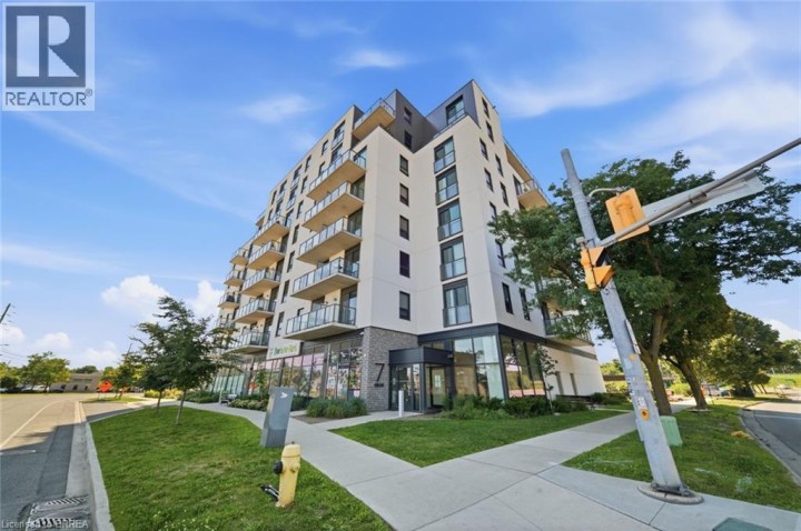 Photo 4 at 202 - 7 Erie Avenue, Eagle Place East, Brantford