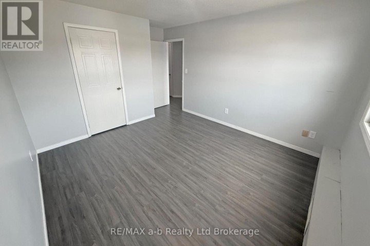 Photo 19 at 36 - 64 Hiawatha Road, Woodstock - North, Woodstock