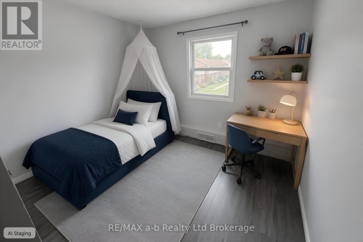 Photo 24 at 36 - 64 Hiawatha Road, Woodstock - North, Woodstock