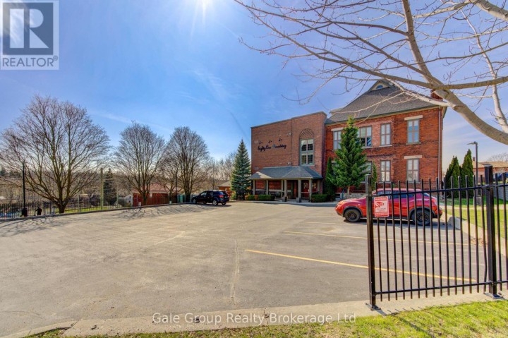 Photo 36 at 11 - 81 Broadway Street, Woodstock - South, Woodstock